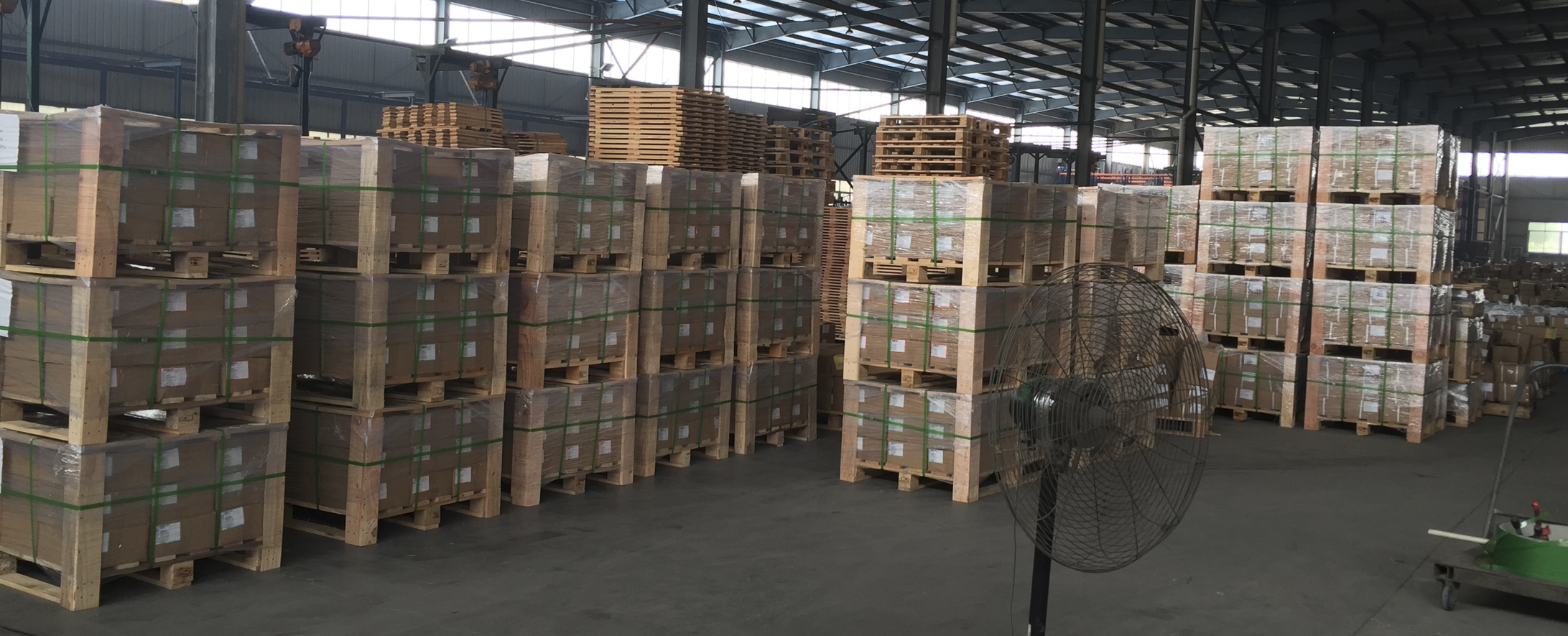 Grado de alta resistencia 8.8 10.9 Cerrojo de cabeza hexadecimal zincado