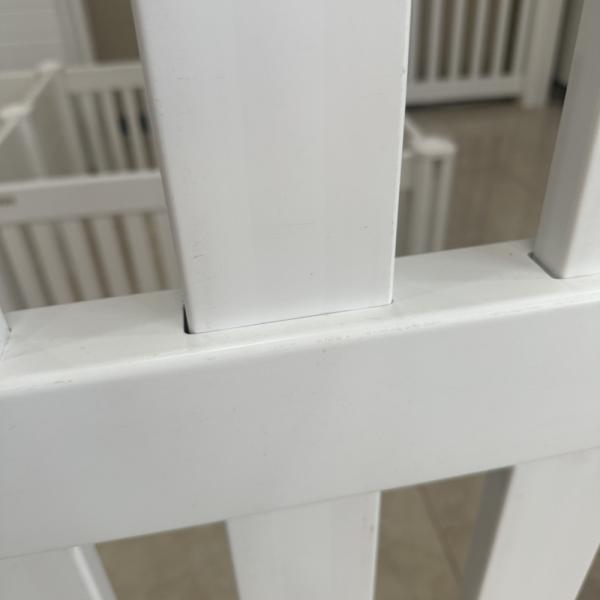 8ft Wide Home Decoration PVC Garden Fence Sun Resistant ISO9001