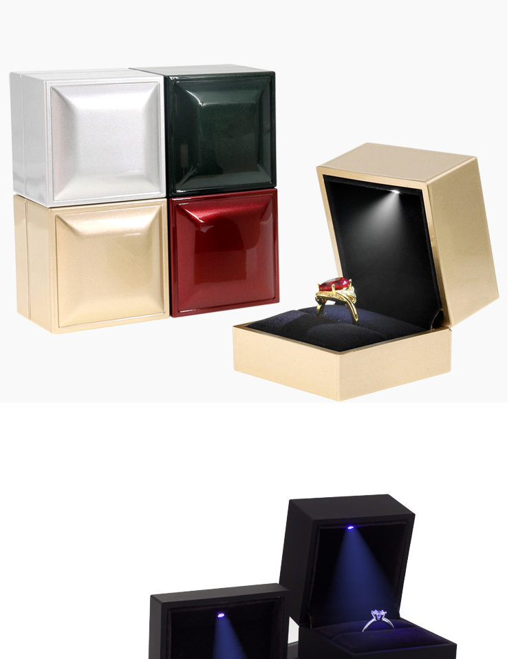 Premium Emerald & Jewelry Packaging Factory Wholesale Luxury Square Plastic Box with LED Light & Custom Logo