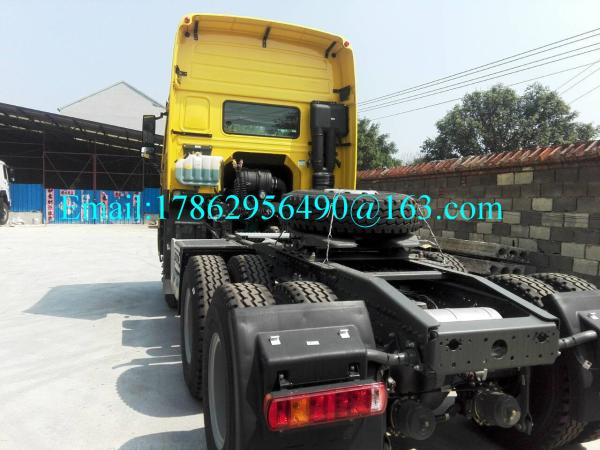 Right Hand Driving Big Tractor Trailer Trucks Two Sleepers Diesel Fuel Type