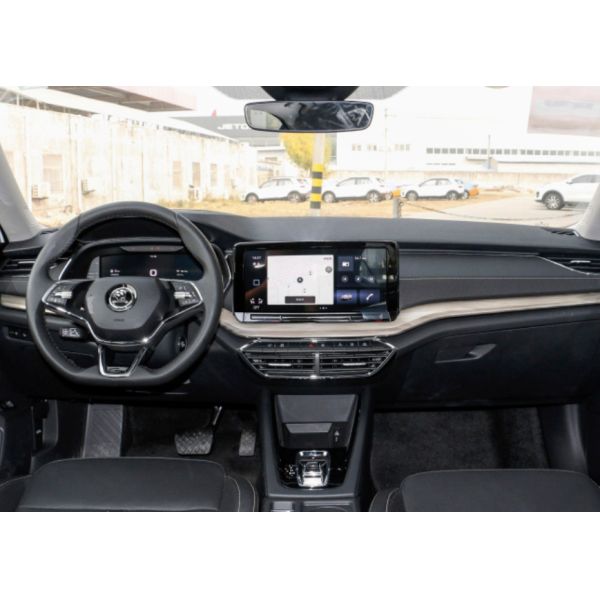 Хэтчбек 2023 места двери 5 варианта 5 подтяжки лица PRO TSI280 Zunxiang Skoda Octavia