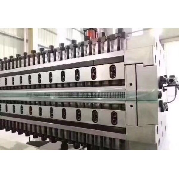 GWELL PP Hollow Section Plate Extrusion Line for 1220mm-2400mm Width and 2-10mm Thickness with Single or Twin Screw Design
