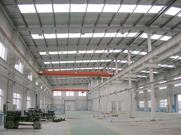 Light Steel Frame Building Workshop , Prefabricated Low Carbon Steel Structure Plant