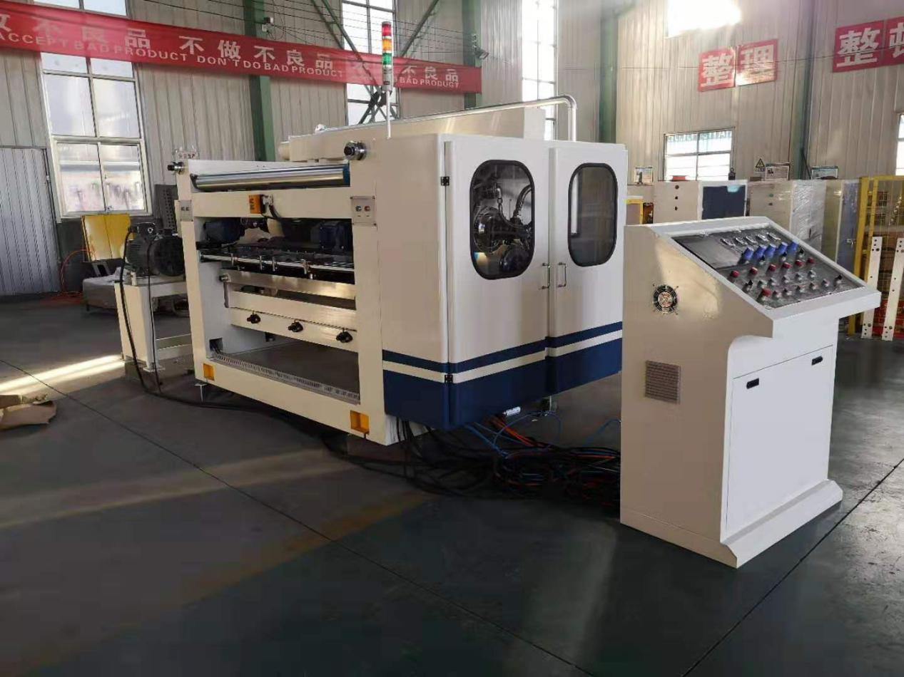 Картонная гибкая односторонняя коругация 2 слойная машина для изготовления коругированного картона