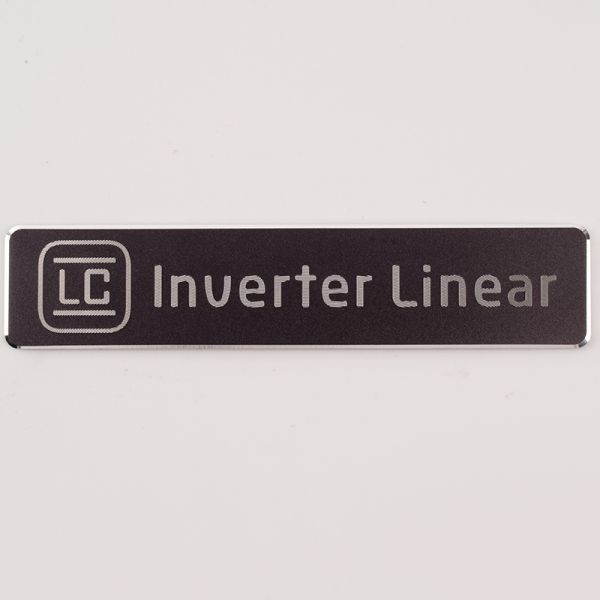 Customized Metal Logo Manufacturing of Eco-friendly Metal Signs with OEM Installation