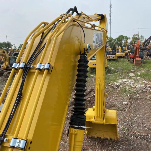 Кроллер Использованный экскаватор Komatsu PC240LC Гидравлический вторая рука мини экскаватор 24T