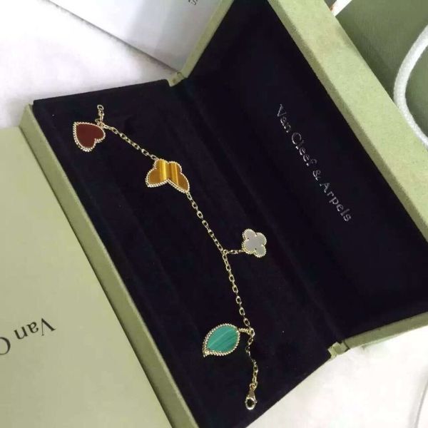 China Jewelry Factory Highest Quality Vancleef&arpelsr Brand jewelry Design Lucky Alhambra bracelet, 4 motifs 18K Gold