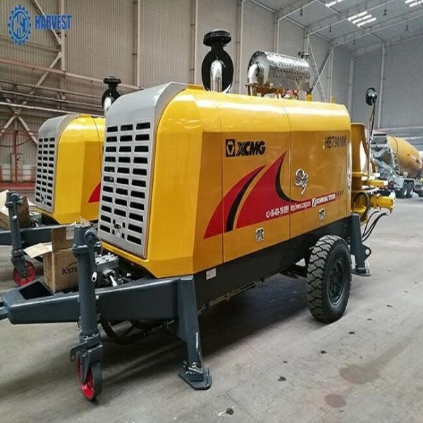 Bomba concreta do reboque da capacidade 0.6cbm  HBT9018K 60m3/H do funil