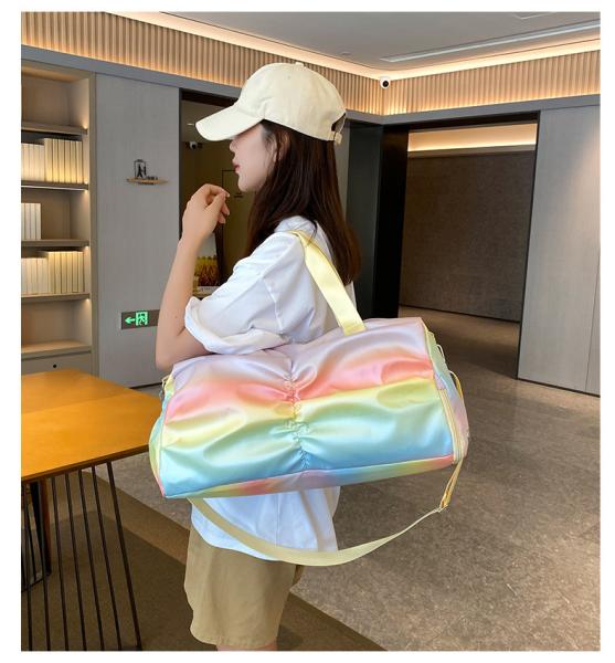 Sports Duffel Travel Bag, Gym Bag With Shoes Compartment,Sports Duffle Bag For Girls,Waterproof Travel Gym Tote Bags For Women,Purple