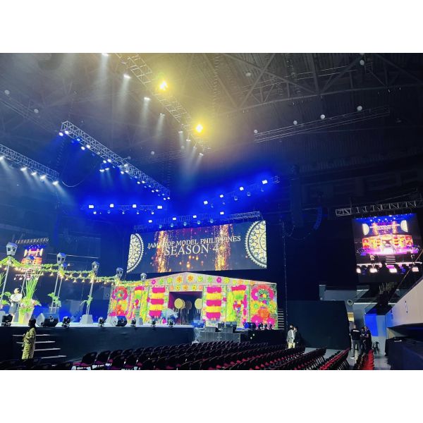 High Definition 3840hz Indoor Full Color LED Display Stage Backdrop
