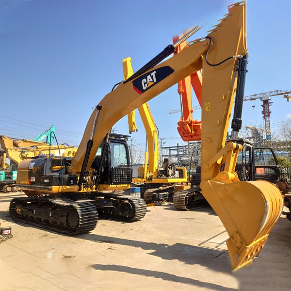 CAT 320d Excavator Second Hand Machine with Strong Performance and Easy Maintenance