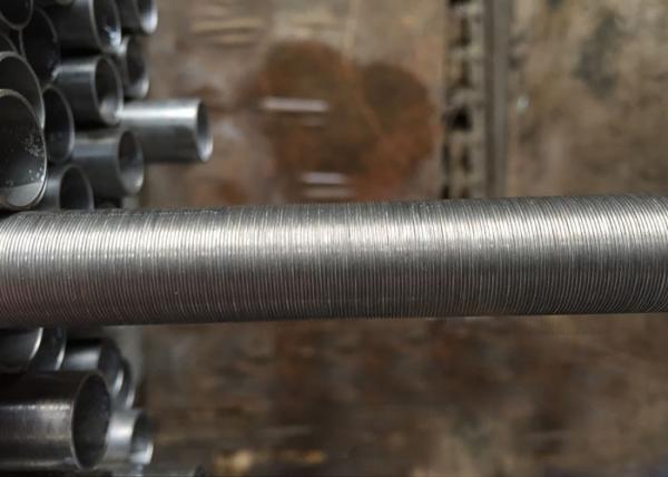 Stainless Steel Extruded Fin Tube , Low Electric Spiral Fin Tube 10-38mm
