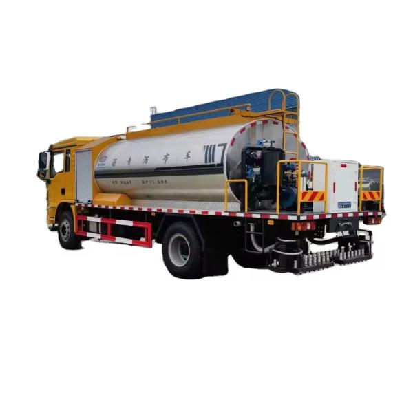Haowo 6x4 Intelligent Asphalt Sprinkler 15000 Liters/Asphalt Sprinkler/Heating Asphalt Truck