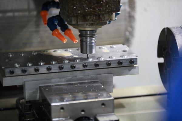 5 Axis Precision CNC Parts for Automobile Motorcycle 100% Inspection before Shipment by Selection Hardware OEM