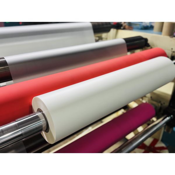 Metalized PET Film with 12 to 30 Microns Thickness, Chemical Resistant and Heat Resistant Up To 110°C for Packaging and Lamination