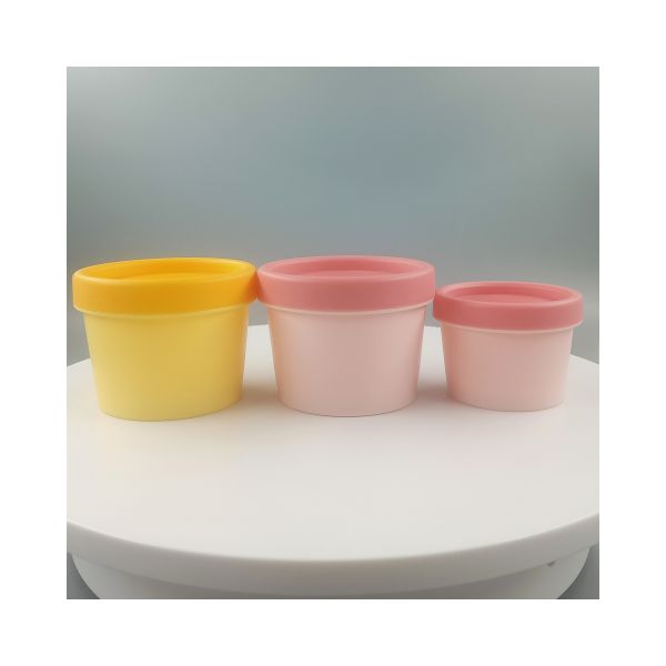 Yuyao Yuhui Collar de plástico de productos básicos crema para el cuidado de la piel 50g 100g frascos de PP para los compradores