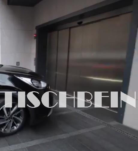 3000kg 5000kg Geared Machine Hotel Automobile Elevator 0.5m/s Cherckered Steel Floor For Residential Office Building