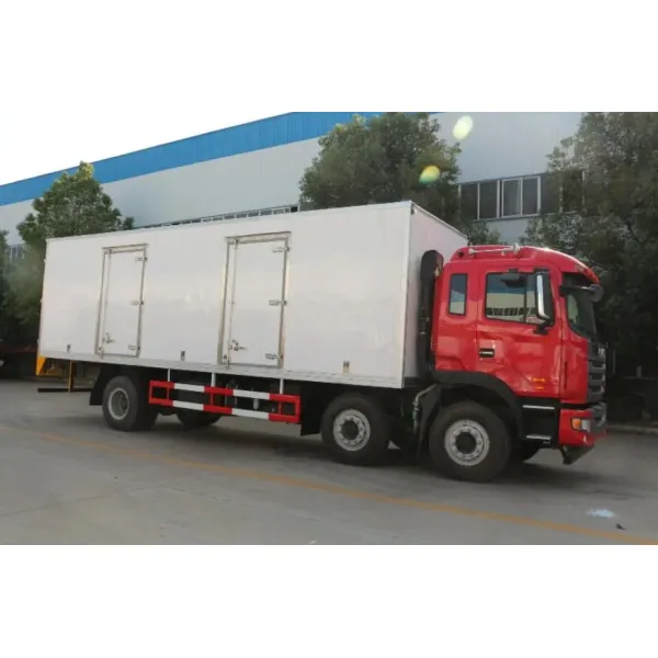 Factory Price China Refrigerated Vehicles Freezer Refrigerator Van Truck
