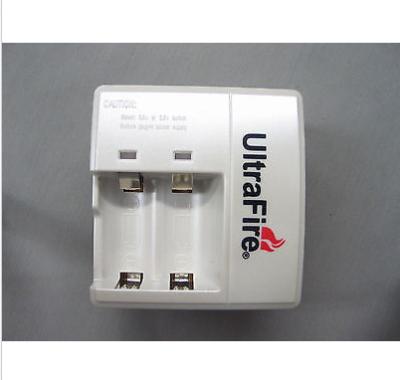 White UltraFire WF-138A LIR123A/16340 / cr123a Li-ion Battery Charger