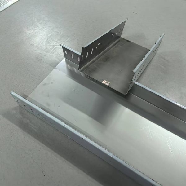 Alloy Steel Wire Trough Cable Tray 50mm-1000mm Non Combustible Fire Resistance Stainless Grade