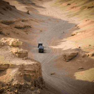 По суше бегство внедорожник RV трейлер приключенческий маленький внедорожник