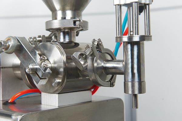 Restaurant Industrial Filling Machine Horizontal Pneumatic Liquid Paste Filling Machine