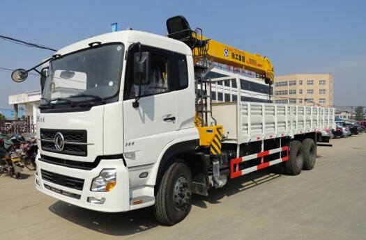 6x4 Drive Mode 10T Truck Mounted Crane / Construction Crane Truck With Cummins Engine