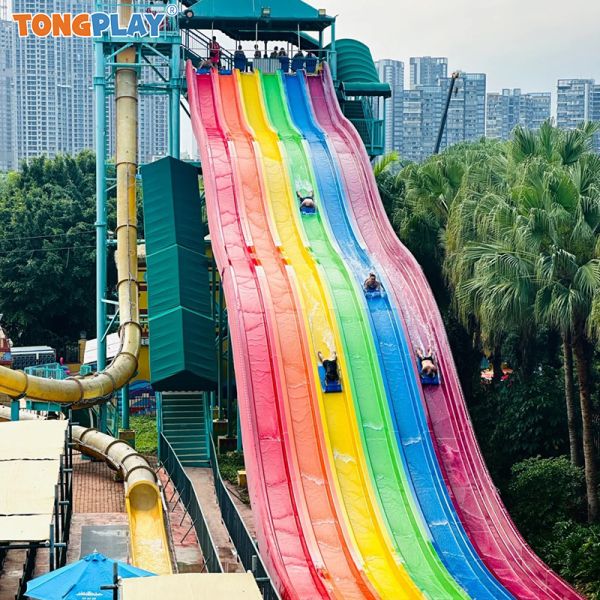 Commercial Wave Pool Water Play Equipment with 18.7m × 13.4m Dimensions and 420m³ Pool Capacity