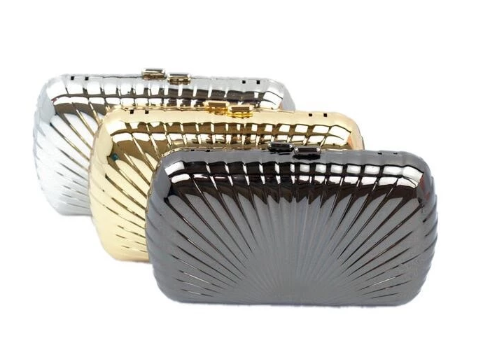Gold Color Ladies Bridal Metallic Clutch Bag Shell Shaped For Evening Parties