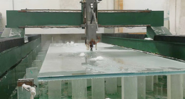 Балконный сад Апуол Бесконечный бассейн в прозрачном полиэстерном пластмассе