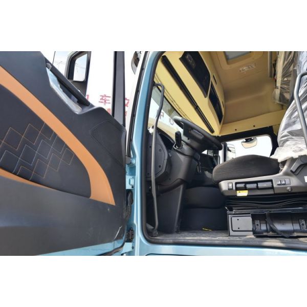 WEICHAI Engine Delong X5000S 560hp 6X4 Traction Truck Head 's Best-Value Second-Hand