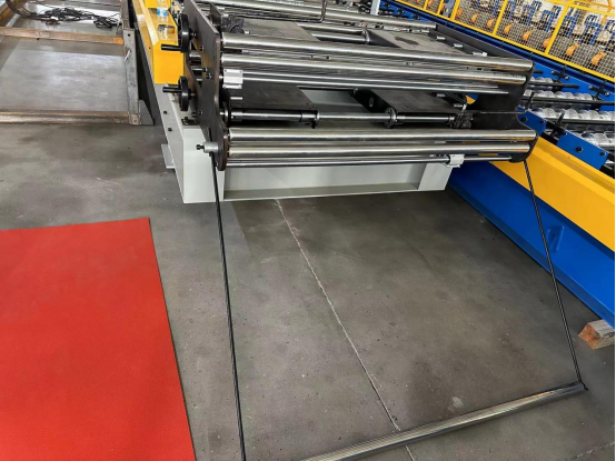 PPGI / GI Excelente estándar 7.2 Panel de acero de la hoja de rollo de la máquina de formación de alta calidad