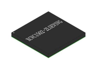 Полевые программируемые шлюзы XCVC1502-2LSEVSVG Программируемые логические чипы 256KB BGA