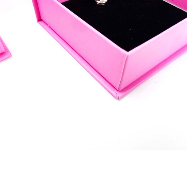 Retail Stand Box Custom Logo Cardboard Magnetic Closure Gift Box for Jewelry Packaging