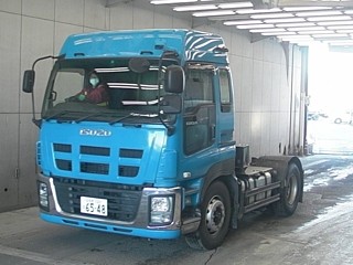 350hp Engine Power Second Hand ISUZU Trucks Efficient For Constructions