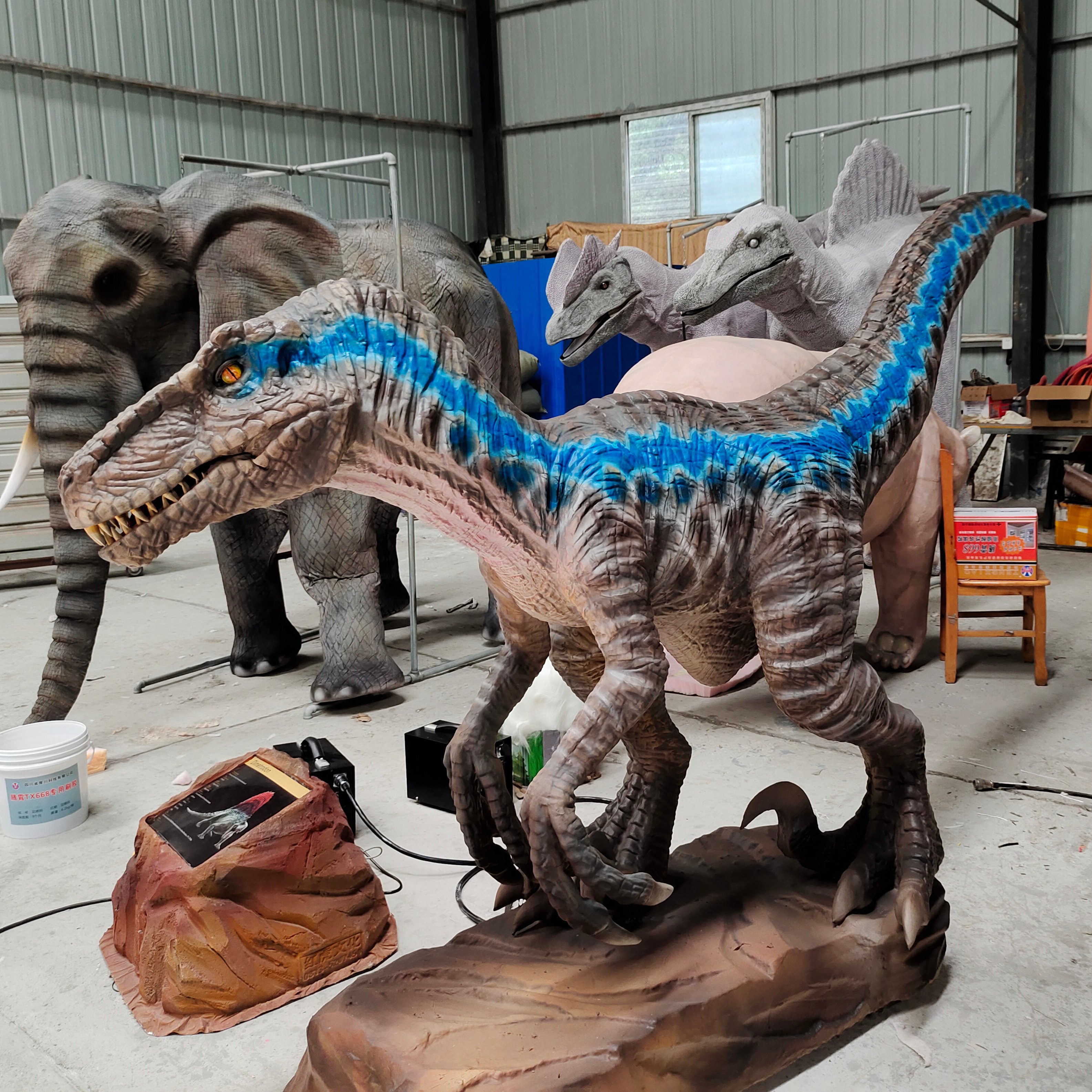 High-quality Jurassic Park Animatronic Realistic Dinosaur Velociraptor