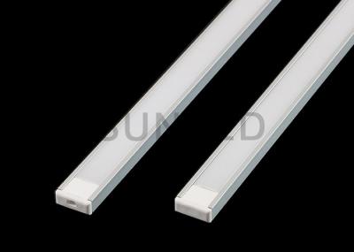 A C.C. de alumínio 12v SMD2835 do perfil do diodo emissor de luz da tira plástica dura personalizou o comprimento