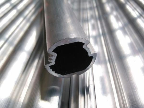 28 MM Outer Dia Extruded Aluminium Tube Coach Interior Trim Part With 6063 Material