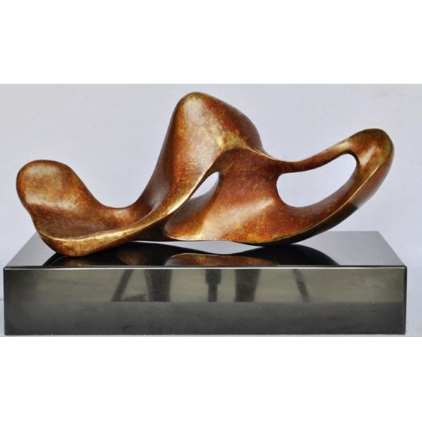 Metal Forged Small Garden Statues , Pure Handwork Outdoor Yard Statues