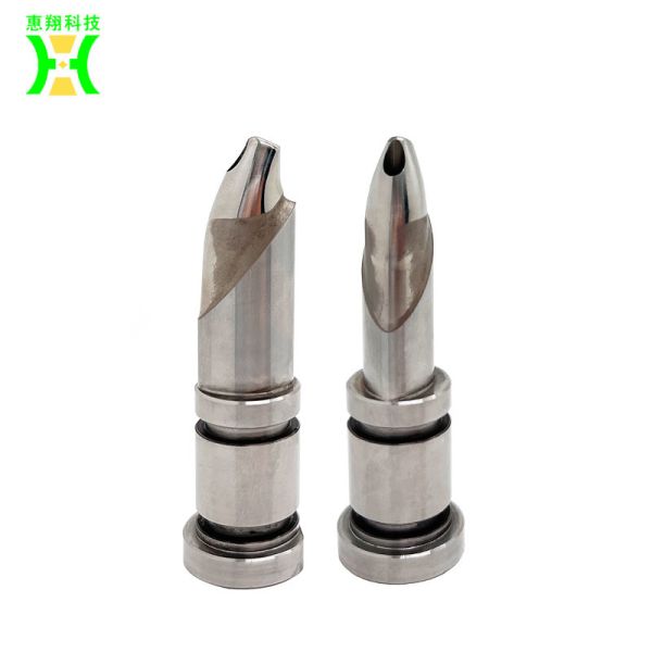 Пластиковые части прессформы отливают вставки в форму полости штифтов в сердечнике электромагнита с молоть процесс EDM