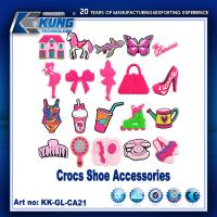 Adicione um pouco de diversão aos seus sapatos de jardim com o charme dos desenhos animados das sandálias EVA
