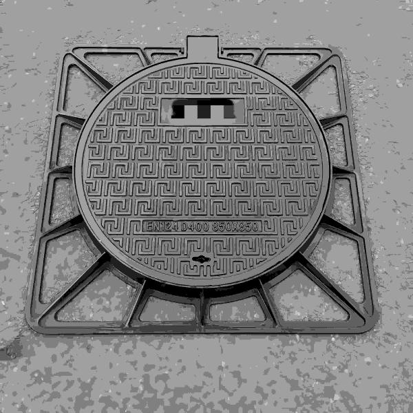 EN124 Standard Ductile Iron Mahole Cover And Frame 850*850 Mm In Stock