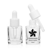 Le mini verre rechargeable fait sur commande du sérum 15ml met la bouteille en bouteille de compte-gouttes d'huile essentielle