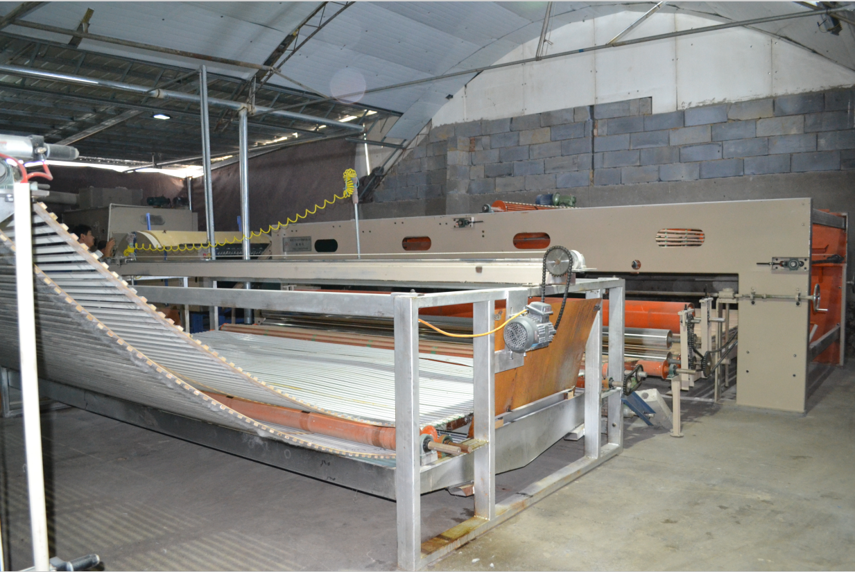 110kw Cotton Wadding Machine Mattress Glueing Production Line For Quilt