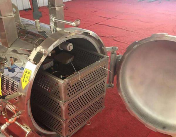 High Tech Canned Food Sterilization Equipment Steam Heating Horizontal