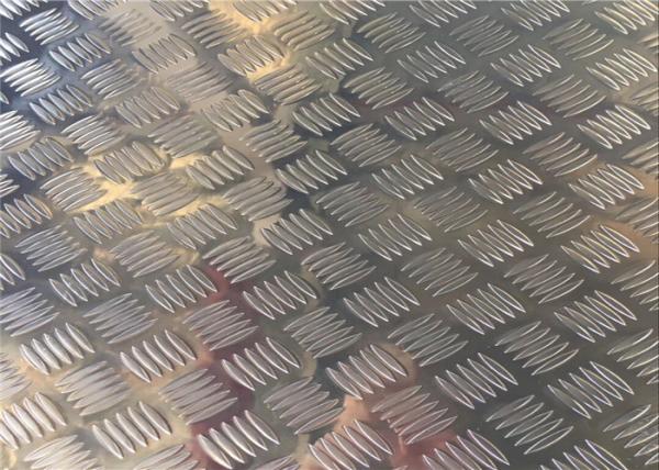 Anti Slip Embossed Aluminium Sheet Corrosion Resistance Temper T6 / H24 / H14