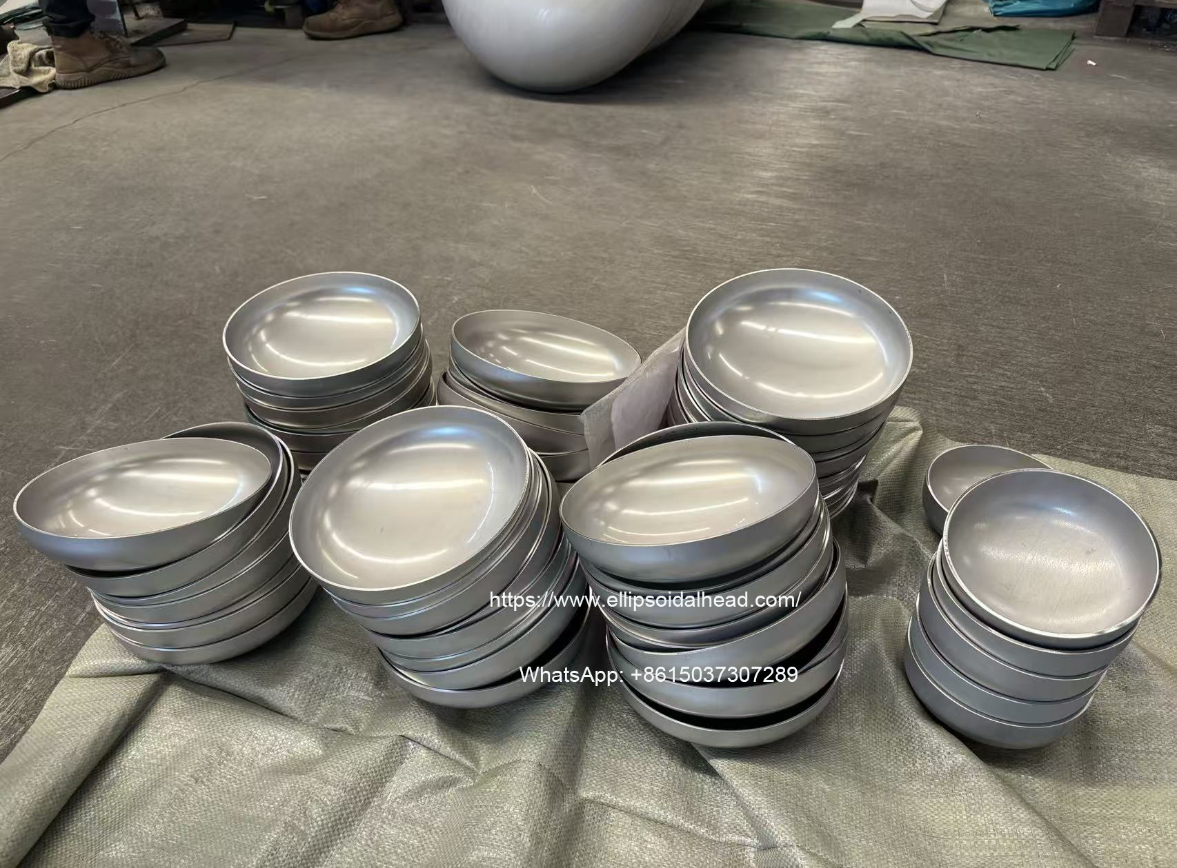 Water Oil Gas Industrial SUS304 Stainless Steel ASME Certified Seamless Dished End Caps for Sale