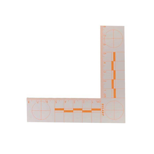 P123 8x8 cm fluorescent right angle photographic evidence scale