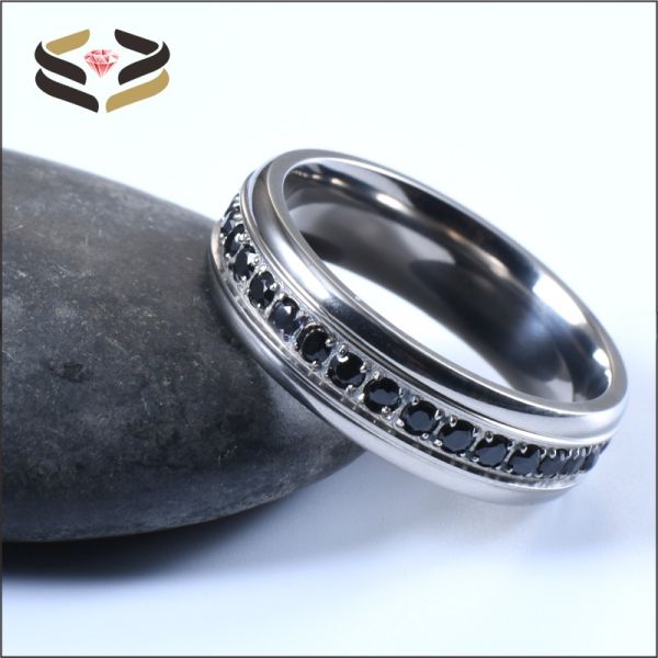 Anneaux de mariage en titane pour femmes 6 mm avec incrustation en zirconium noir