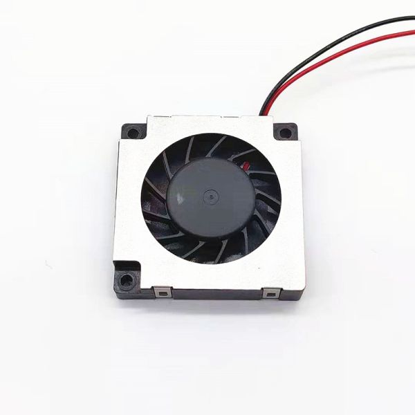 Small DC Blower Fan 7000RPM 5V Aluminum Frame Plastic Impeller ROHS Approval